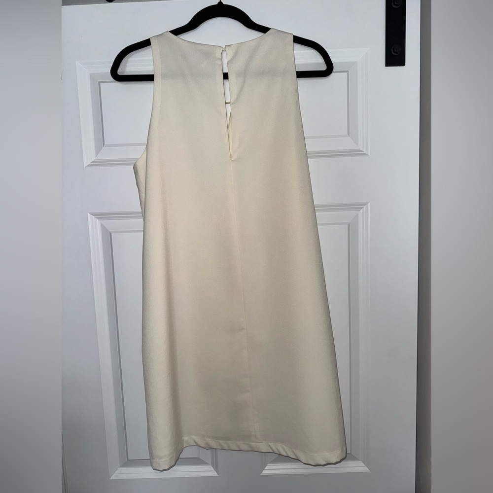 Lulu’s Near or Bar Cream Shift dress - Picture 3 of 6